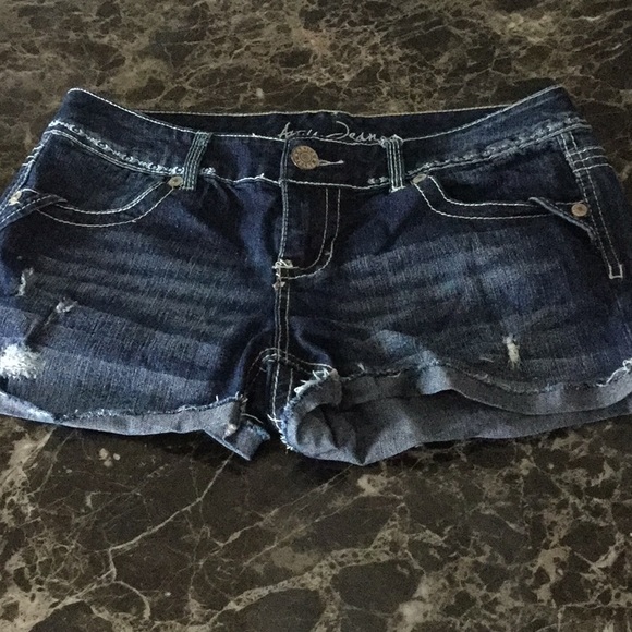 Denim shorts - Picture 1 of 4